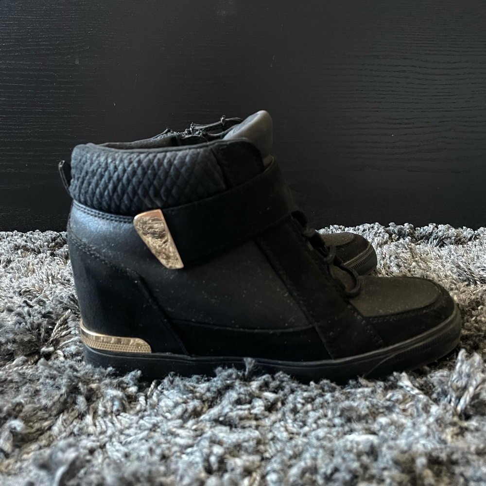 CALL IT SPRING Black x Gold Wedge Sneakers